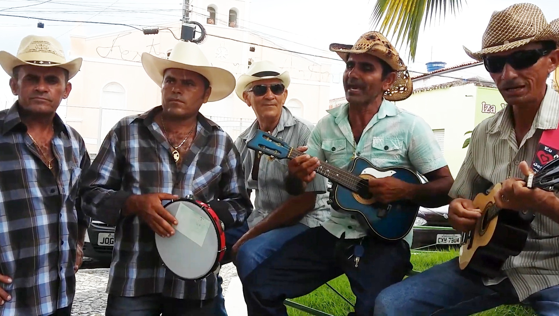 Roda de samba en vivo en Miss Kroquetas